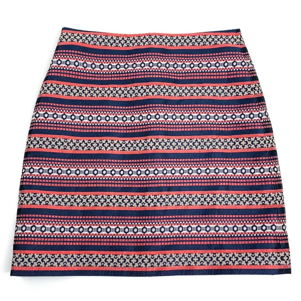 ANN TAYLOR LOFT | Mini Boho Pencil Skirt - Picture 4 of 12